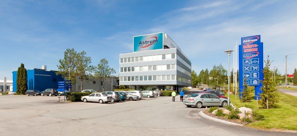 Hotel Salora Сало Экстерьер фото