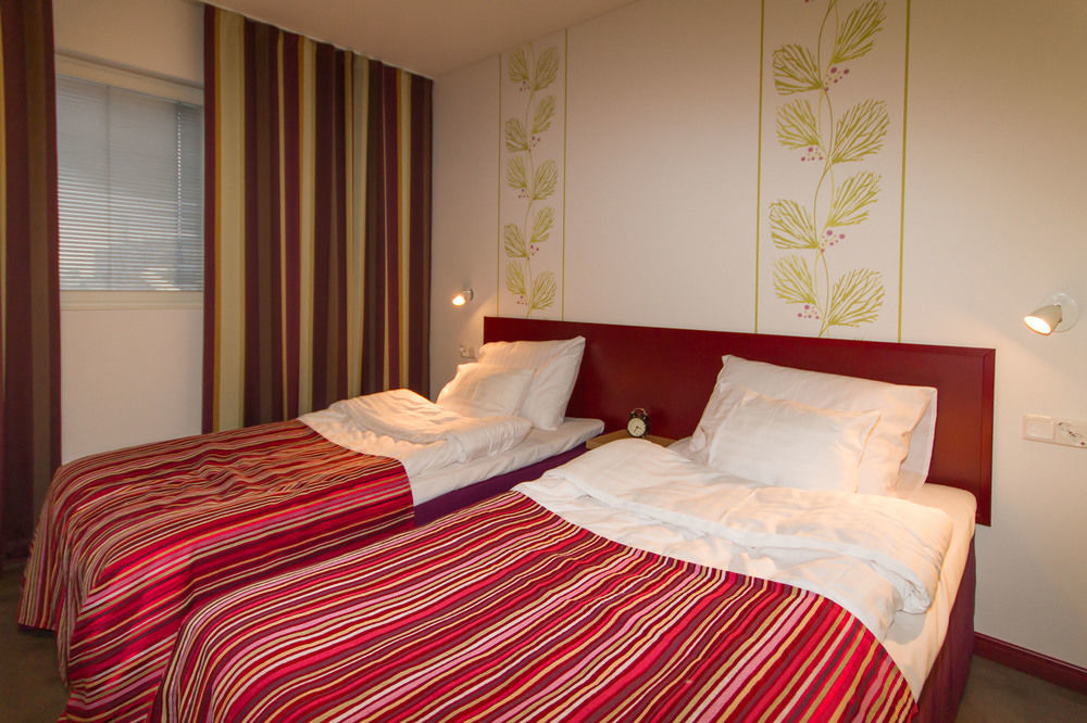 Hotel Salora Сало Экстерьер фото